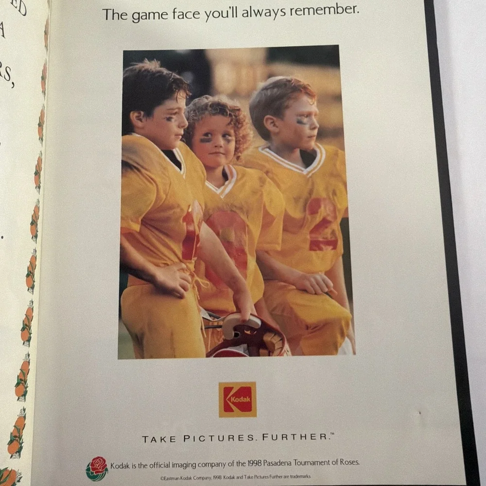 109th Tournament Of Roses Parade Official 1998 Program Carol Burnett